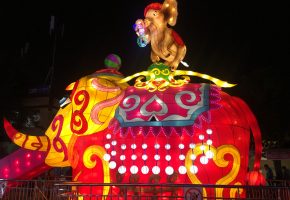 elephant_lanterns