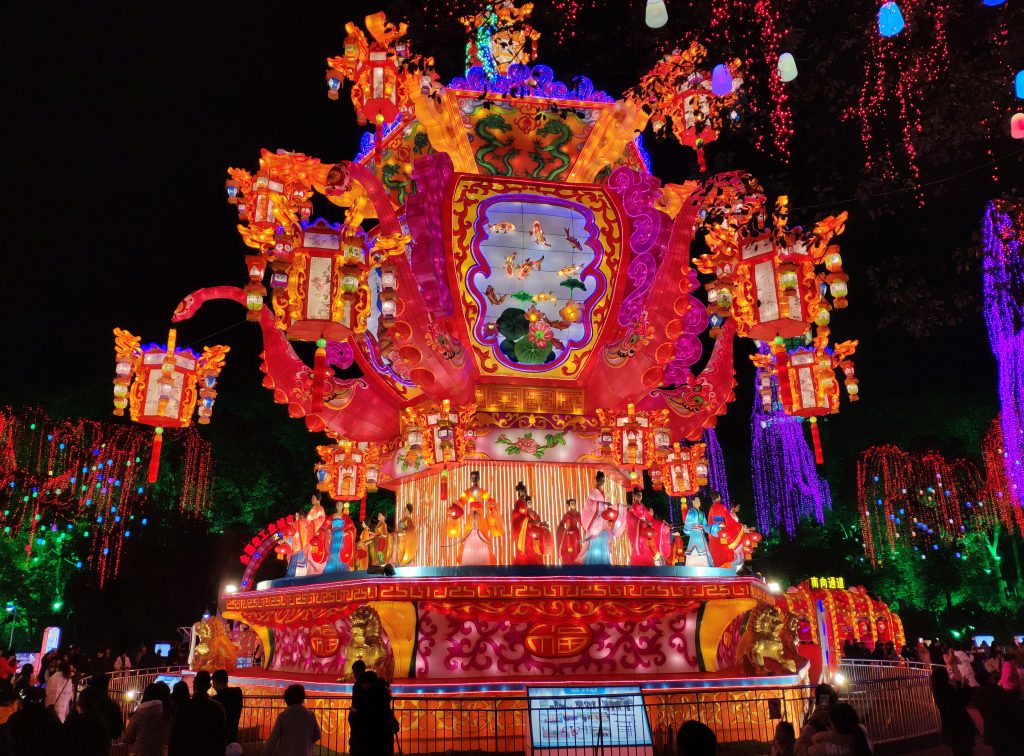 2019-zigong-lantern-festival (5)